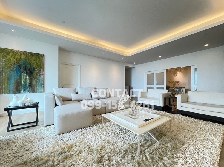 Sky Villa Sathorn